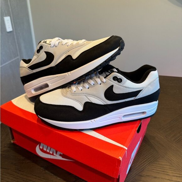 Nike Air Max 1 - Picture 1 of 5